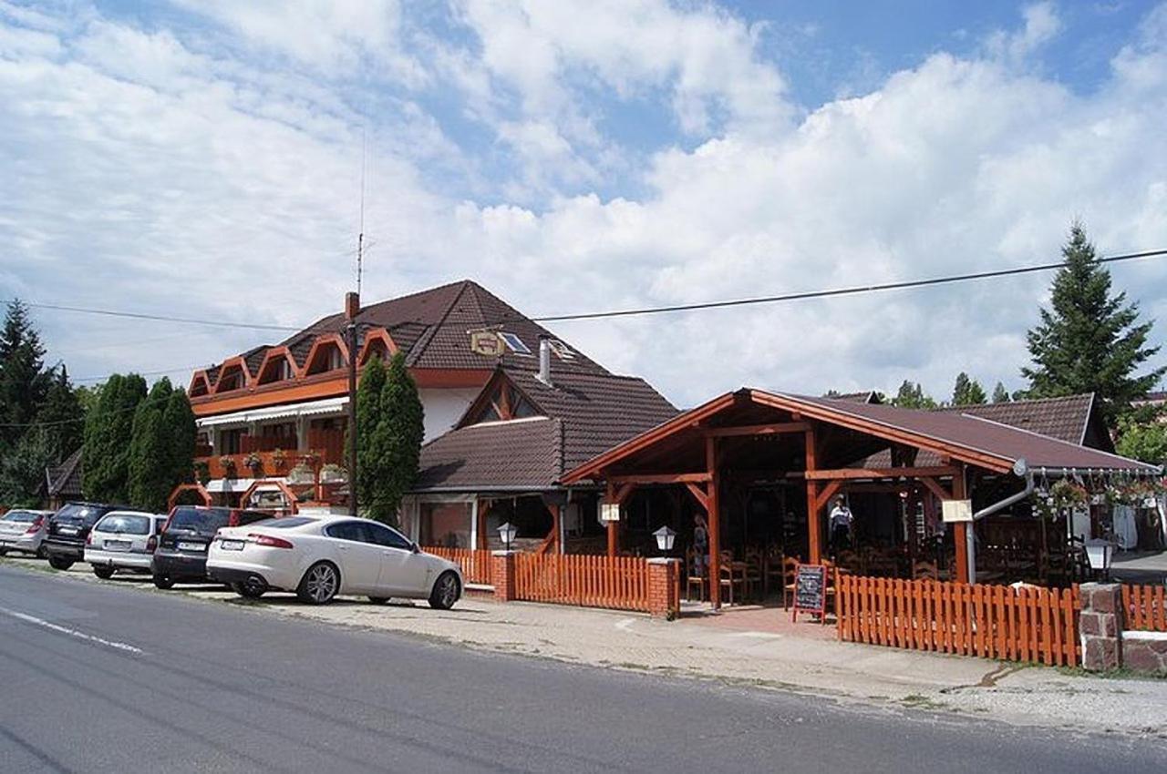 Retro Hotel Merid Zamárdi Kültér fotó