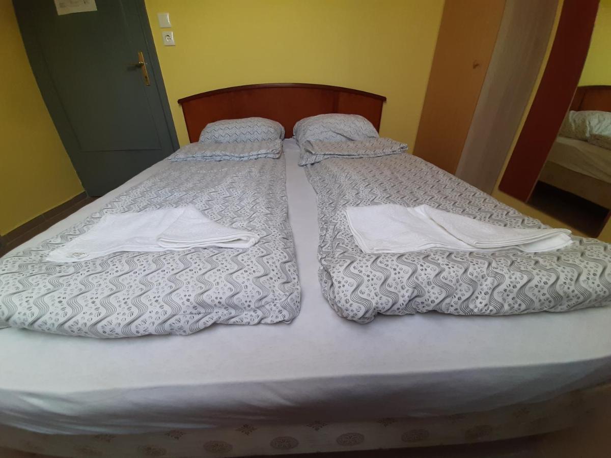 Retro Hotel Merid Zamárdi Kültér fotó