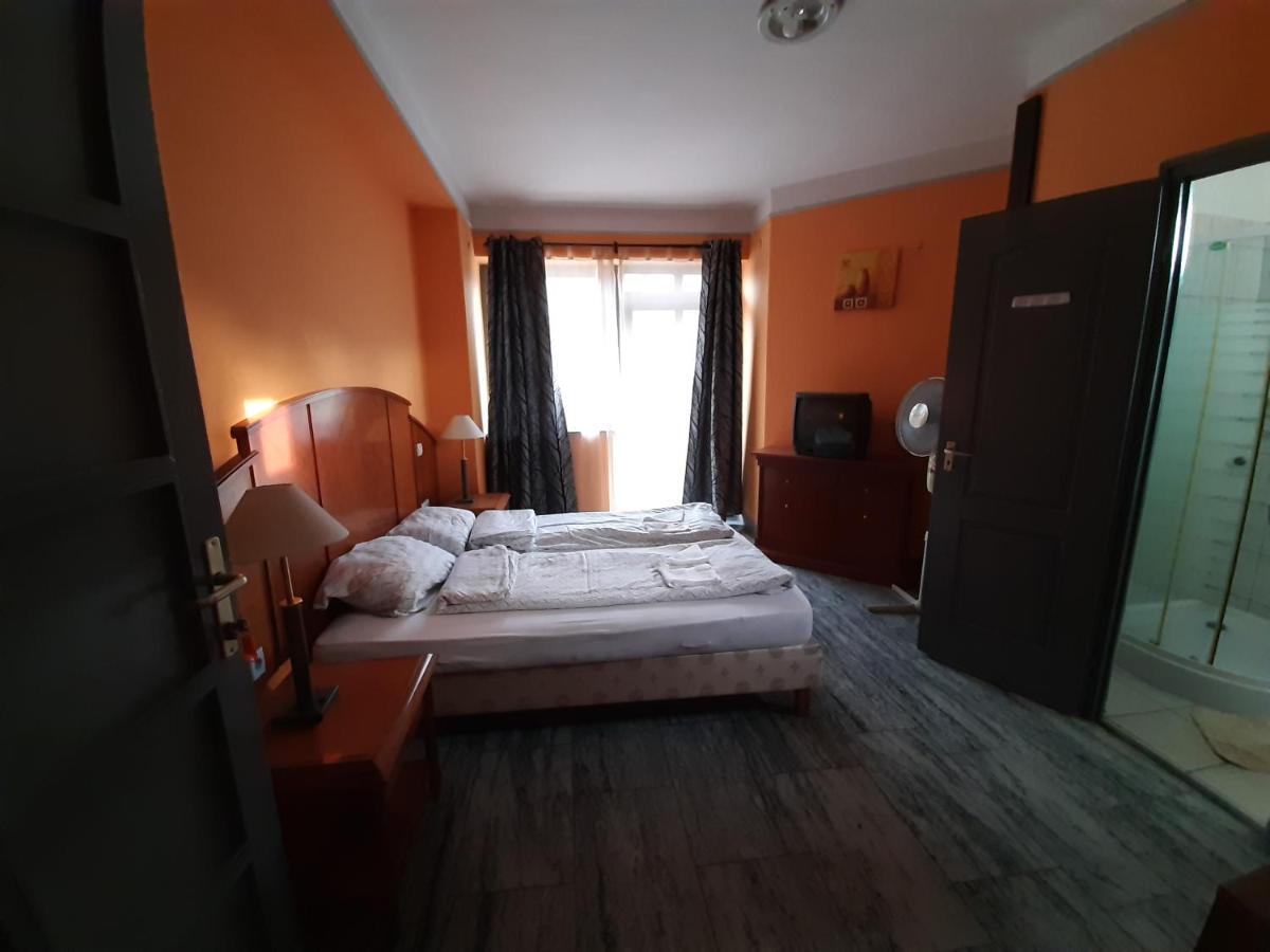 Retro Hotel Merid Zamárdi Kültér fotó